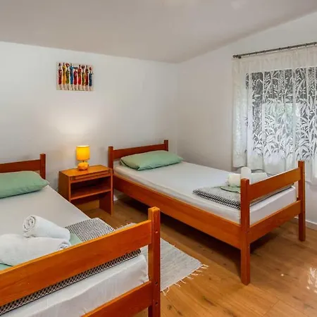 Rebeca With A Beautiful View Appartamento Novi Vinodolski